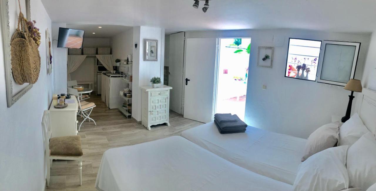 Estudio A 10 Minutos Del Puerto Banus エステポナ エクステリア 写真